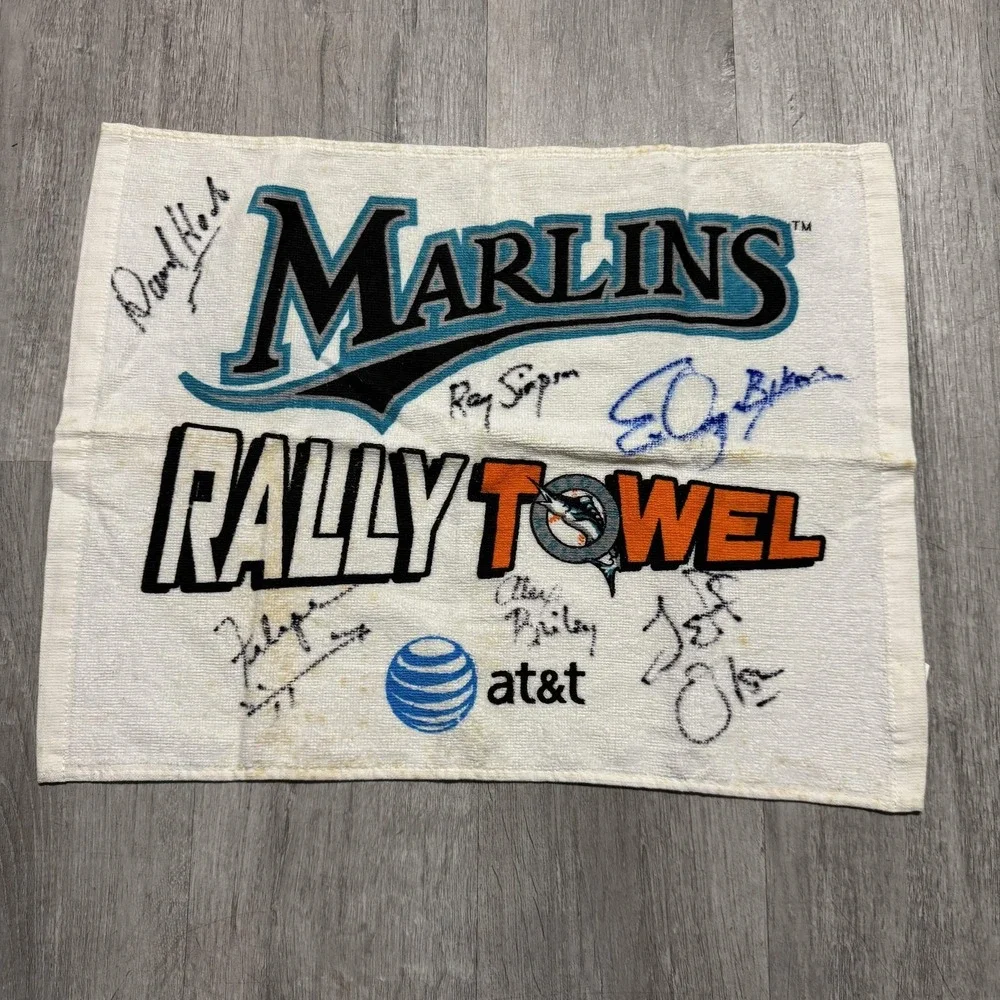 Vintage Florida Marlins Rally Towel White MLB Baseball AT&T Signed Autograph